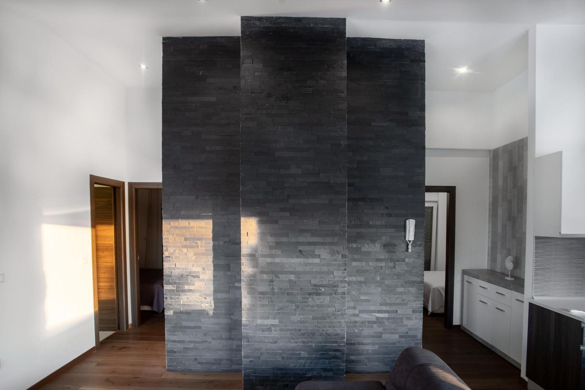 Dukat Apartman Nin Kültér fotó