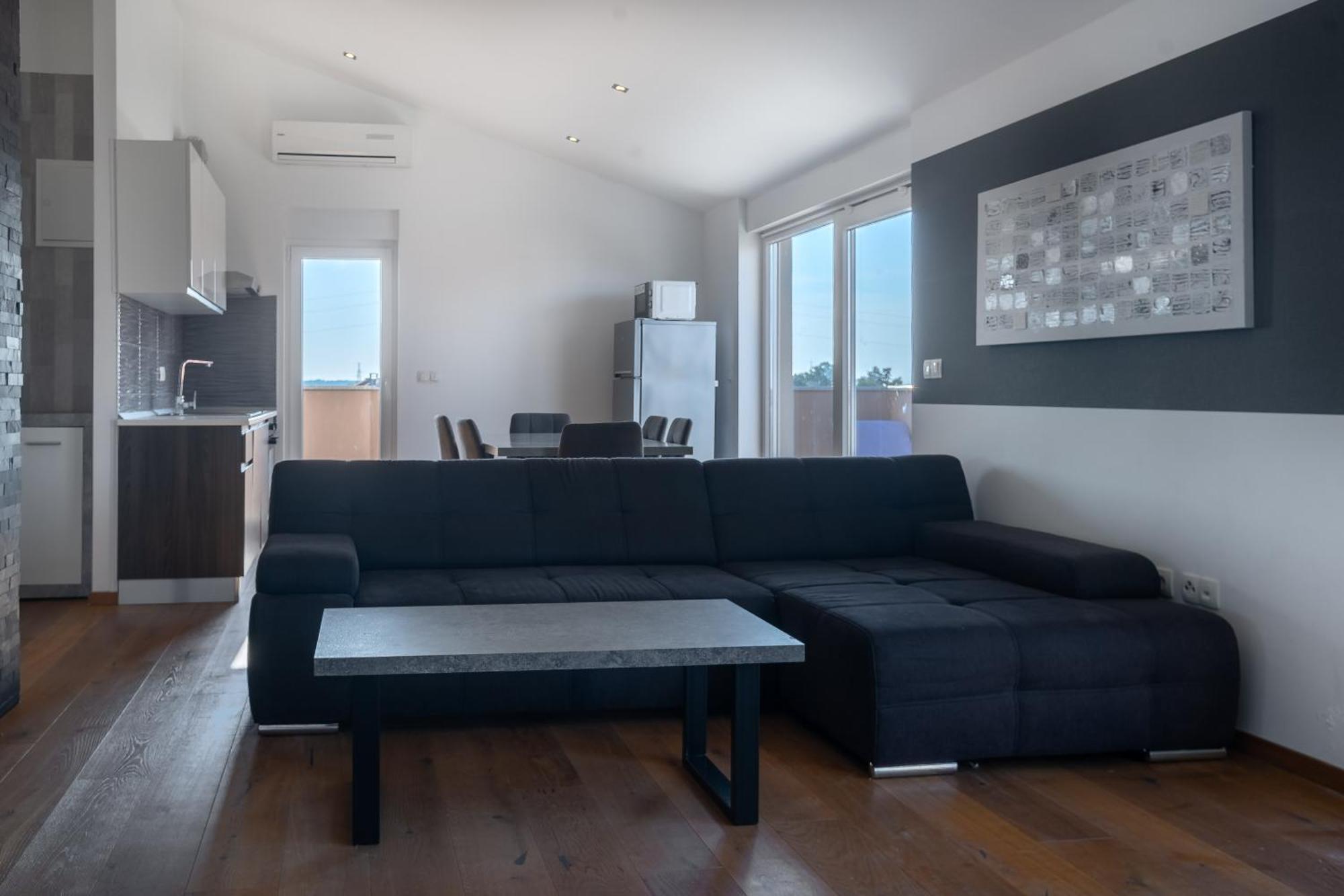 Dukat Apartman Nin Kültér fotó